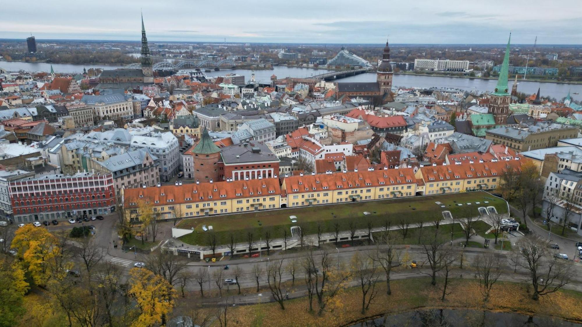 Baltic Amber In Diplomatic District & Free Parking Apartment Riga Exterior photo