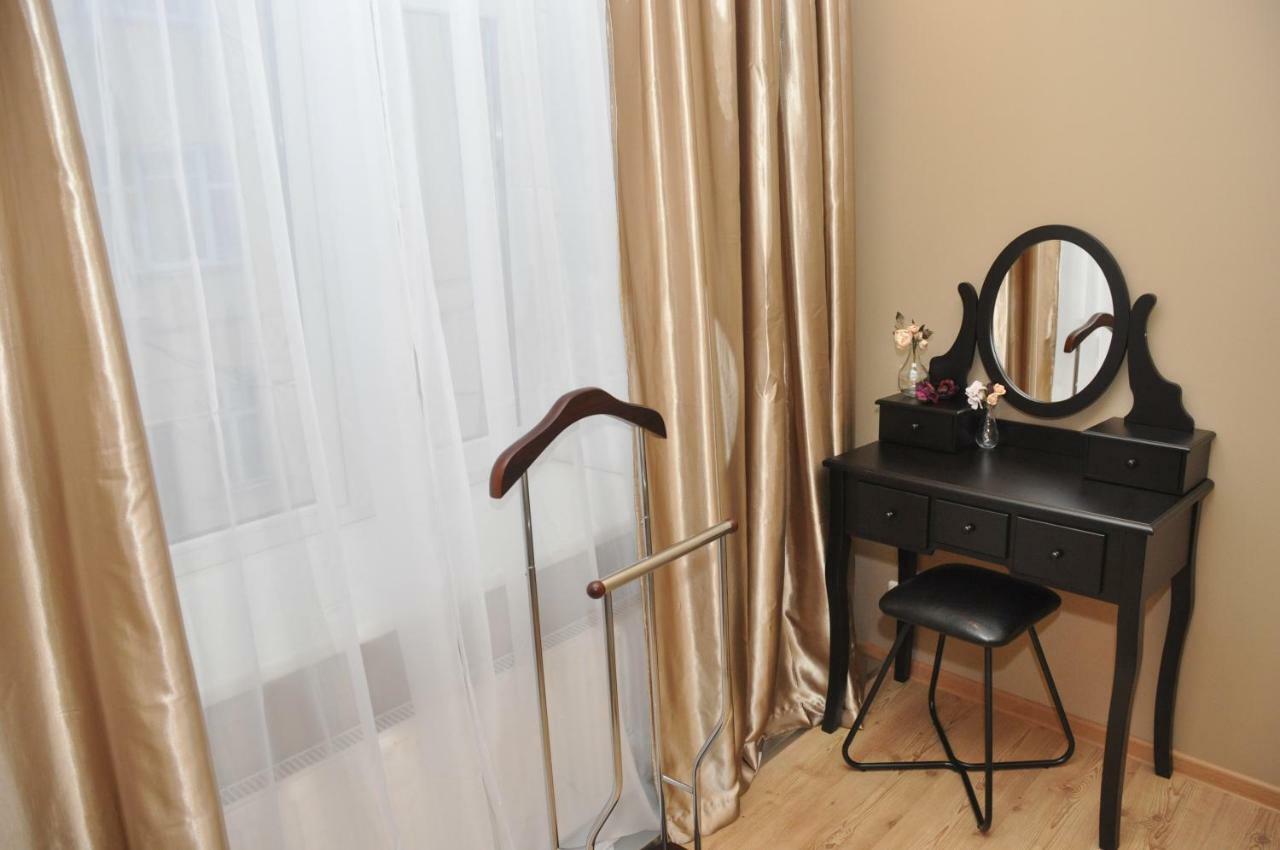 Baltic Amber In Diplomatic District & Free Parking Apartment Riga Exterior photo